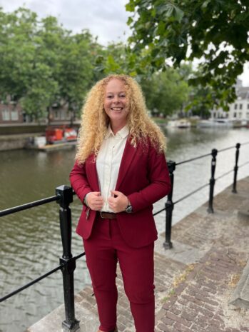 Laura van Nieuwenhuijze 2025 bij COC Midden-Nederland